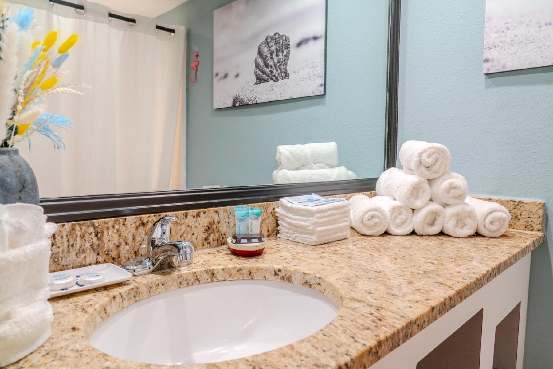 Beautiful Ocean Front Double Queen Suite - Sea Mist Resort 20905 - Perfect For 2-4 Guests! 默特尔比奇 外观 照片